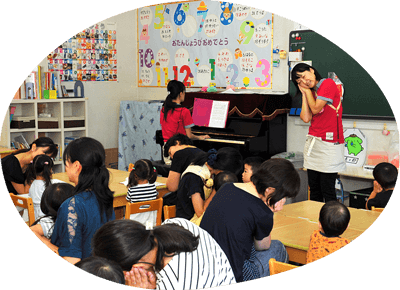 こばと夢教育体験フェアーのようす