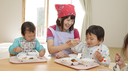 給食